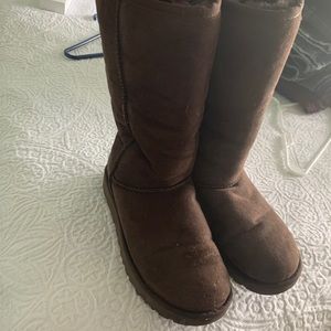 Ugg Boots in Chocolate